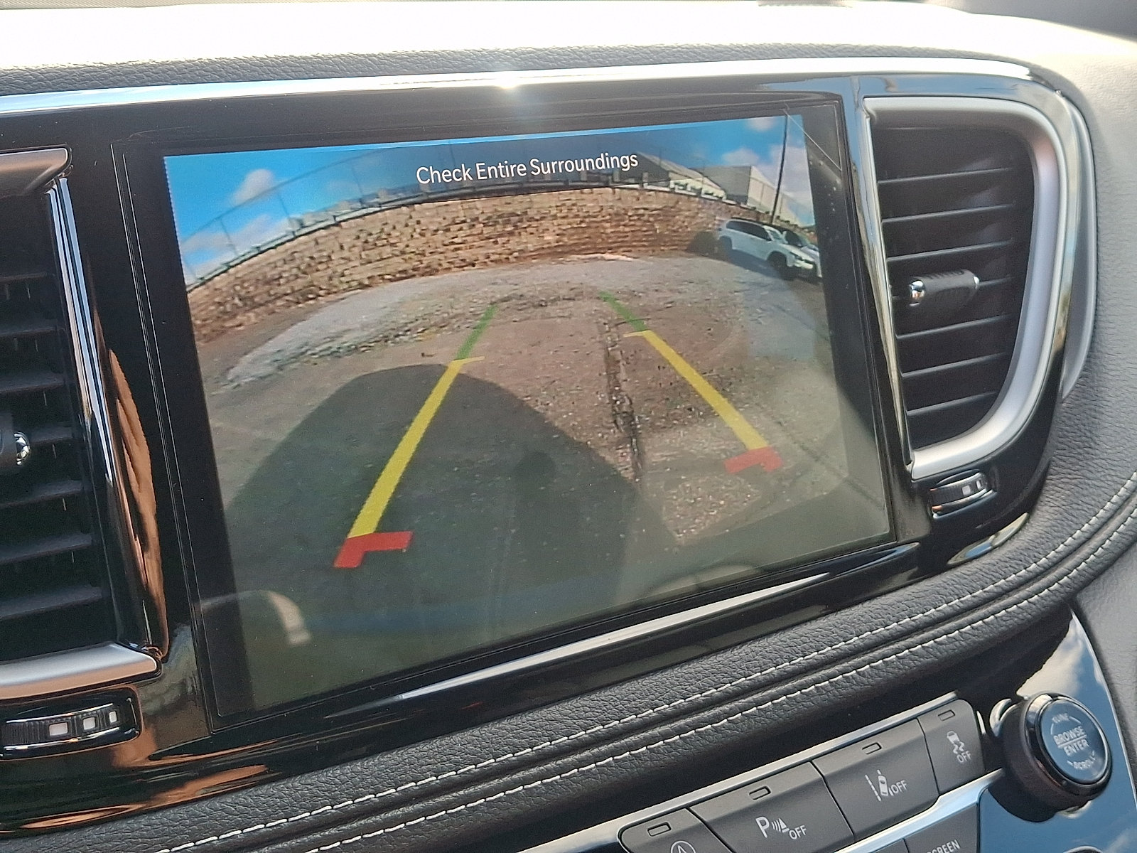New 2027 Chrysler Pacifica Select AWD/4WD image 15