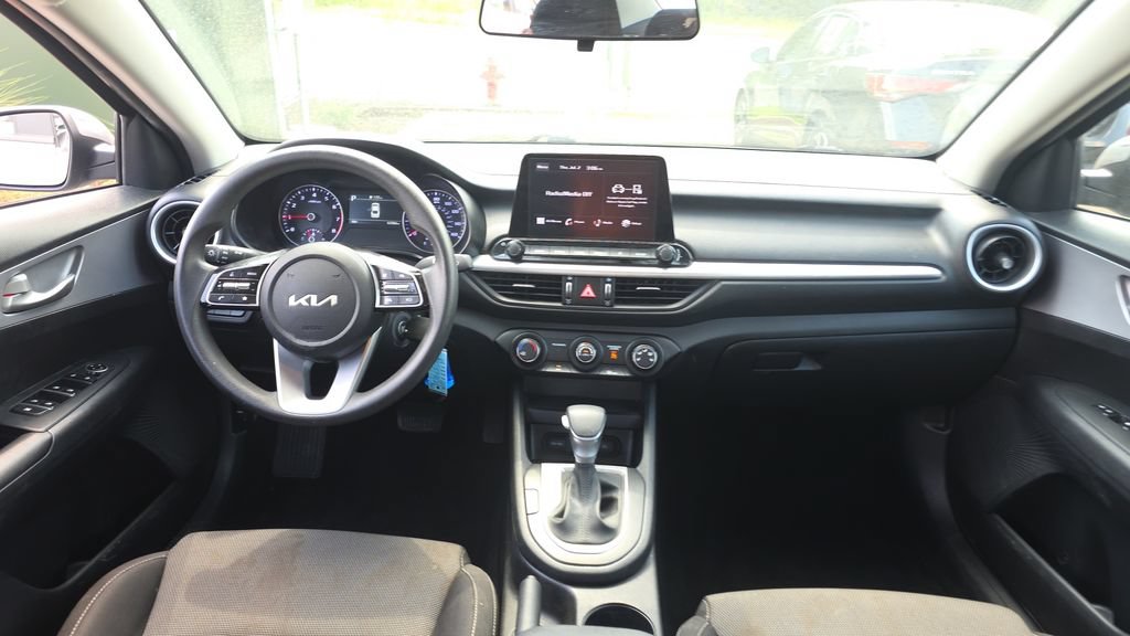 Used 2024 Kia Forte LXS FWD image 23