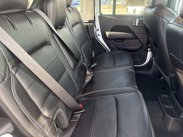 Used 2023 Jeep Wrangler Unlimited Sahara w/ LED Lighting Group AWD/4WD image 26