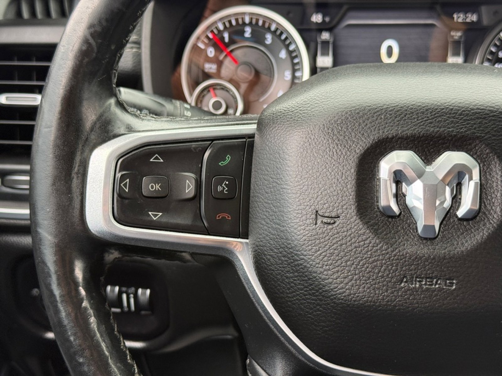 Used 2019 RAM 1500 Laramie image 23
