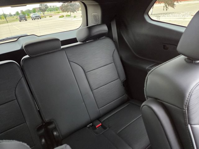 Used 2026 Buick Enclave Sport Touring w/ Power Package AWD/4WD image 58