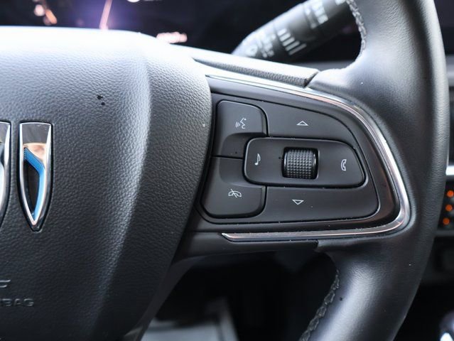 Certified 2024 Buick Encore GX Sport Touring image 35