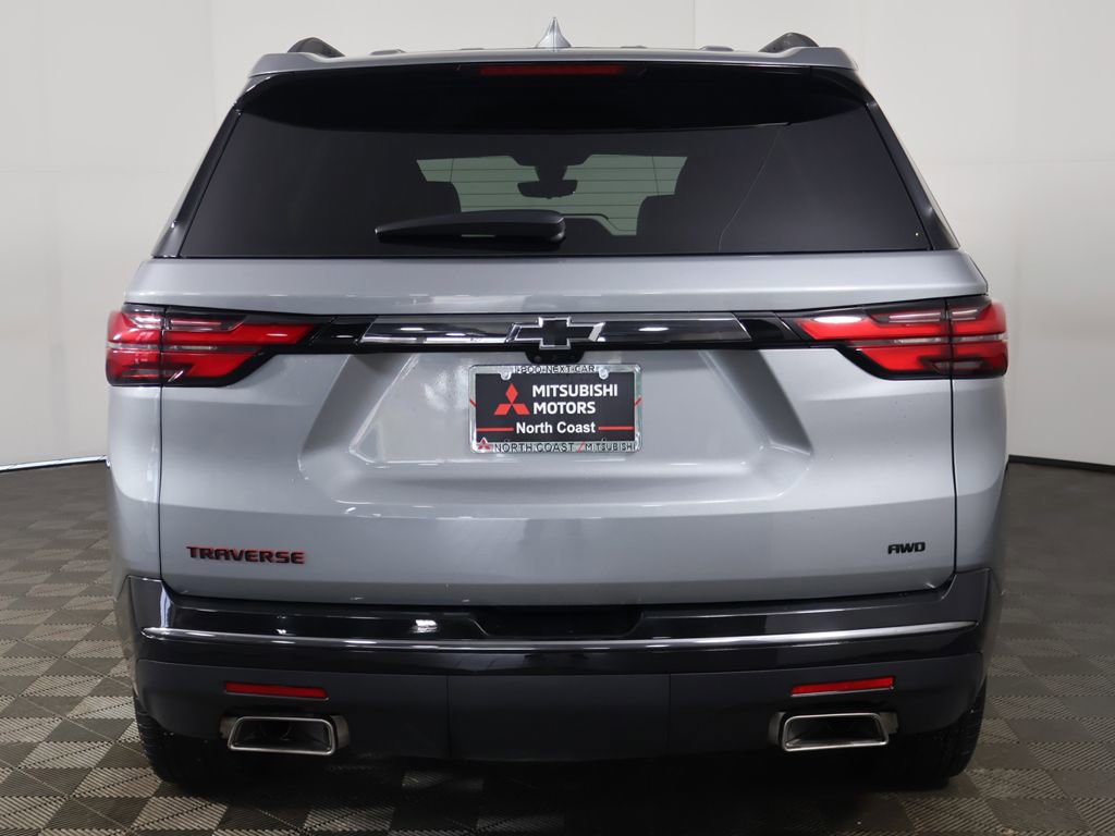 Used 2023 Chevrolet Traverse Premier w/ Redline Edition AWD/4WD image 16