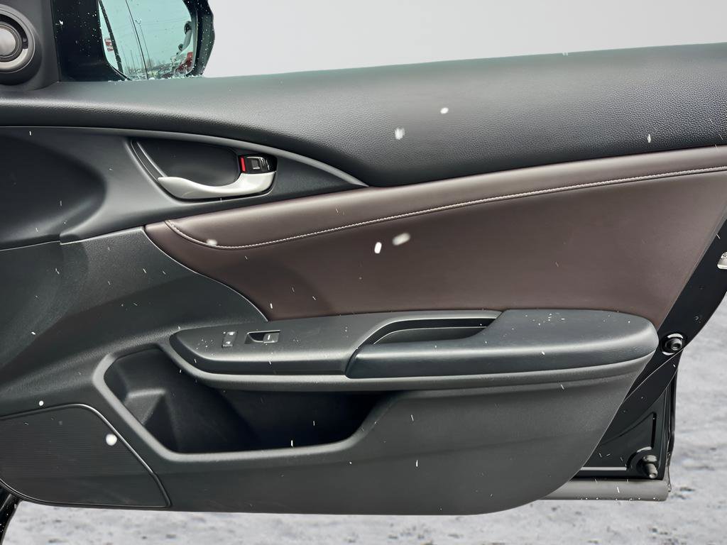 Used 2020 Honda Insight Touring image 32