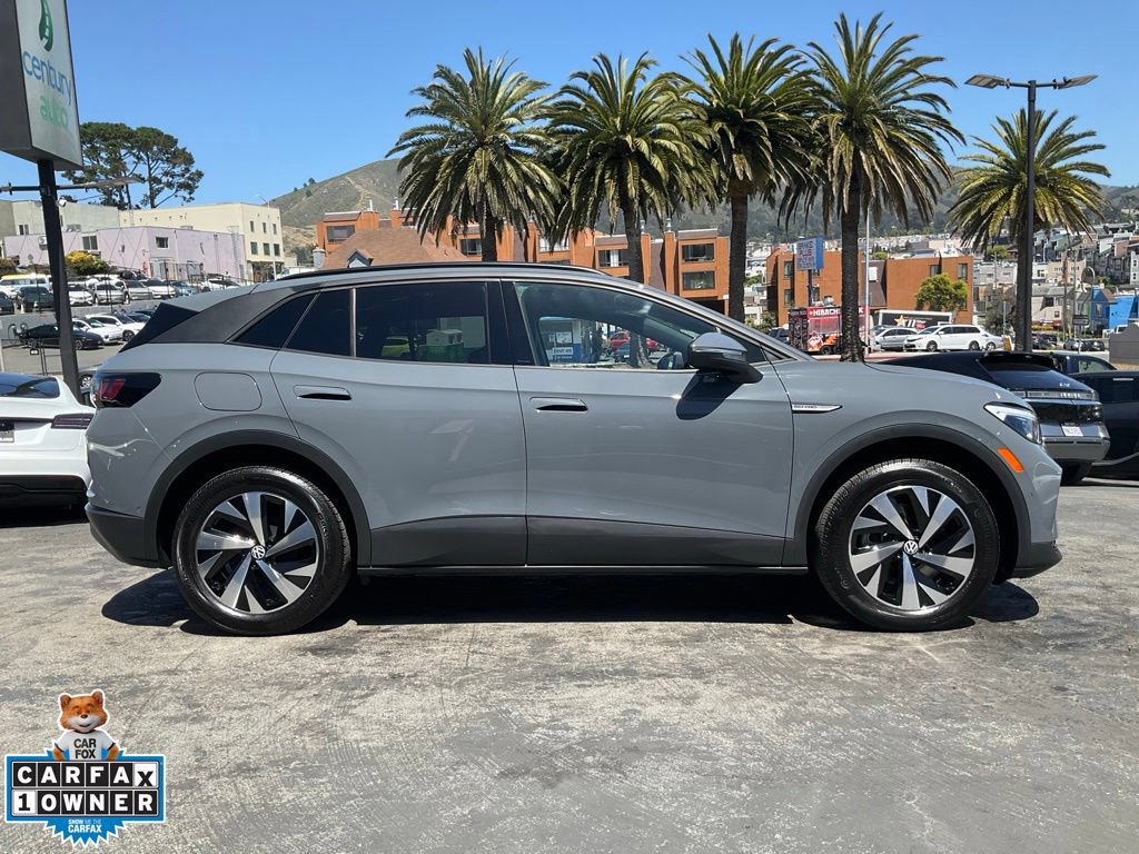 Used 2023 Volkswagen ID.4 Pro AWD/4WD image 3