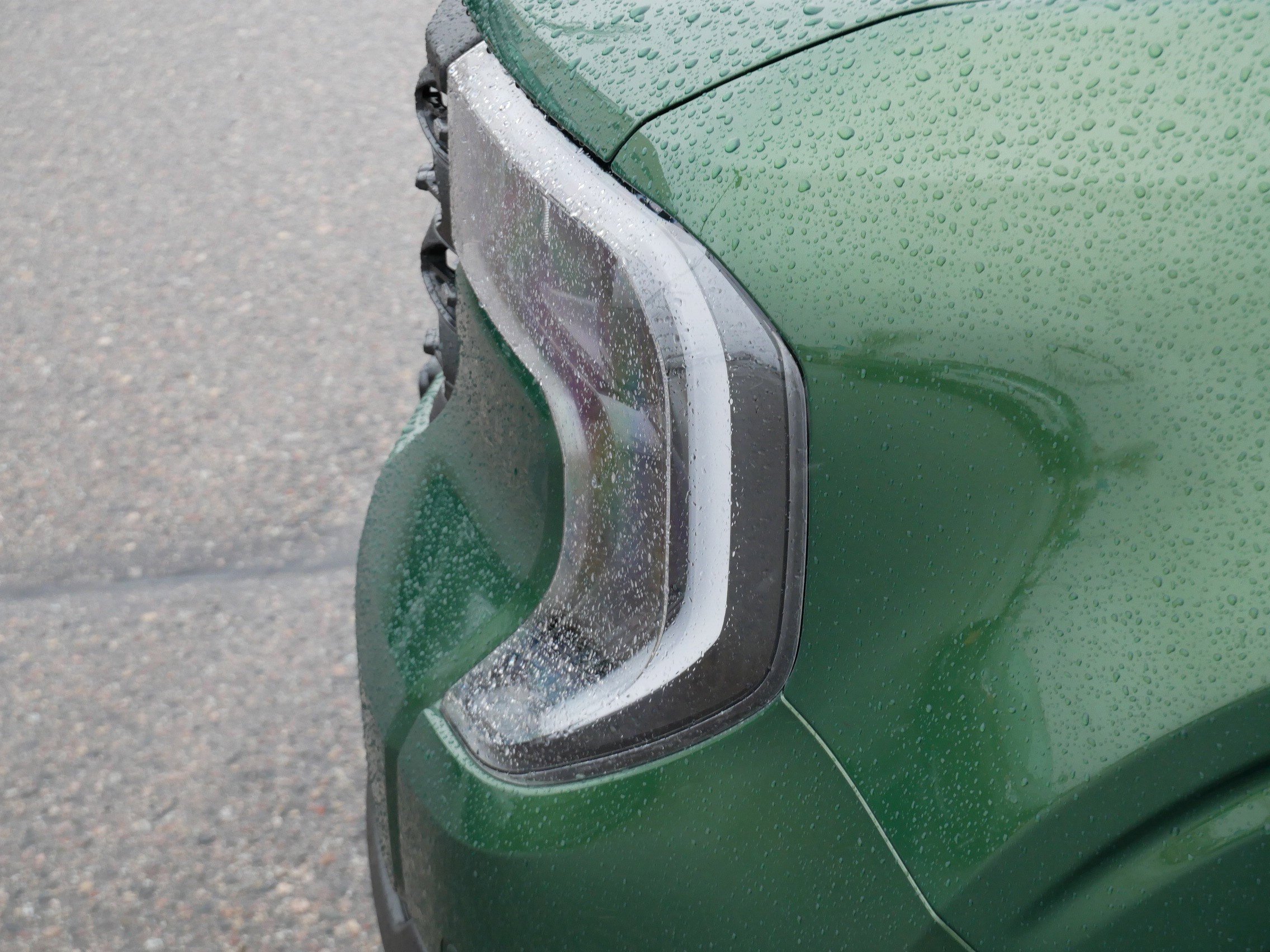 Used 2025 Ford Maverick Lariat w/ 4K Tow Package image 16