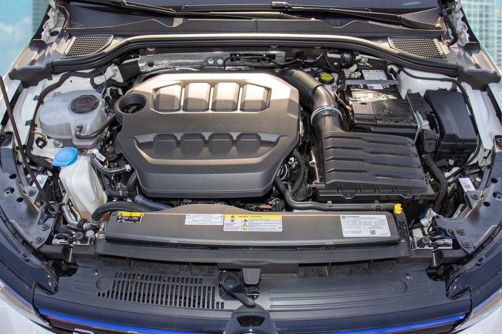 Used 2025 Volkswagen Golf w/ Euro Style Package image 36