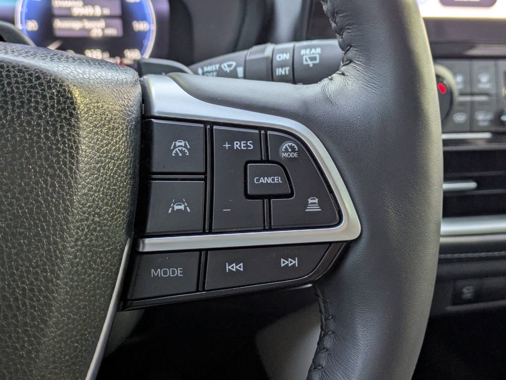 Certified 2024 Toyota Grand Highlander Platinum image 6