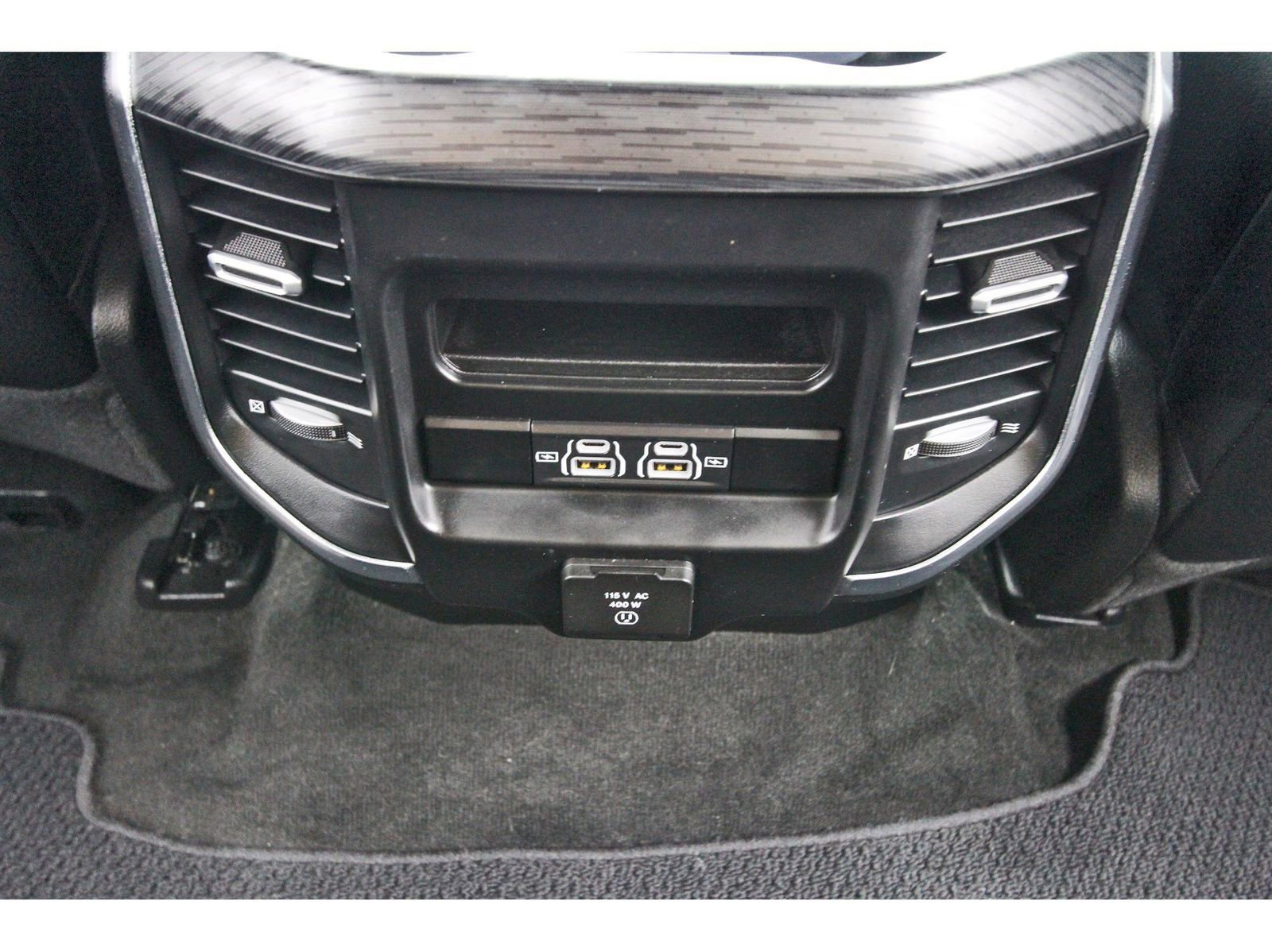 Used 2023 RAM 1500 Laramie image 15