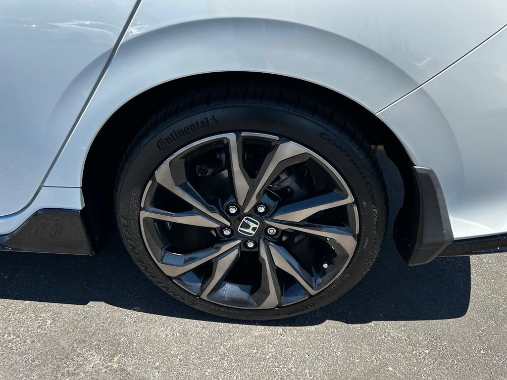 Used 2019 Honda Civic Sport Touring image 11