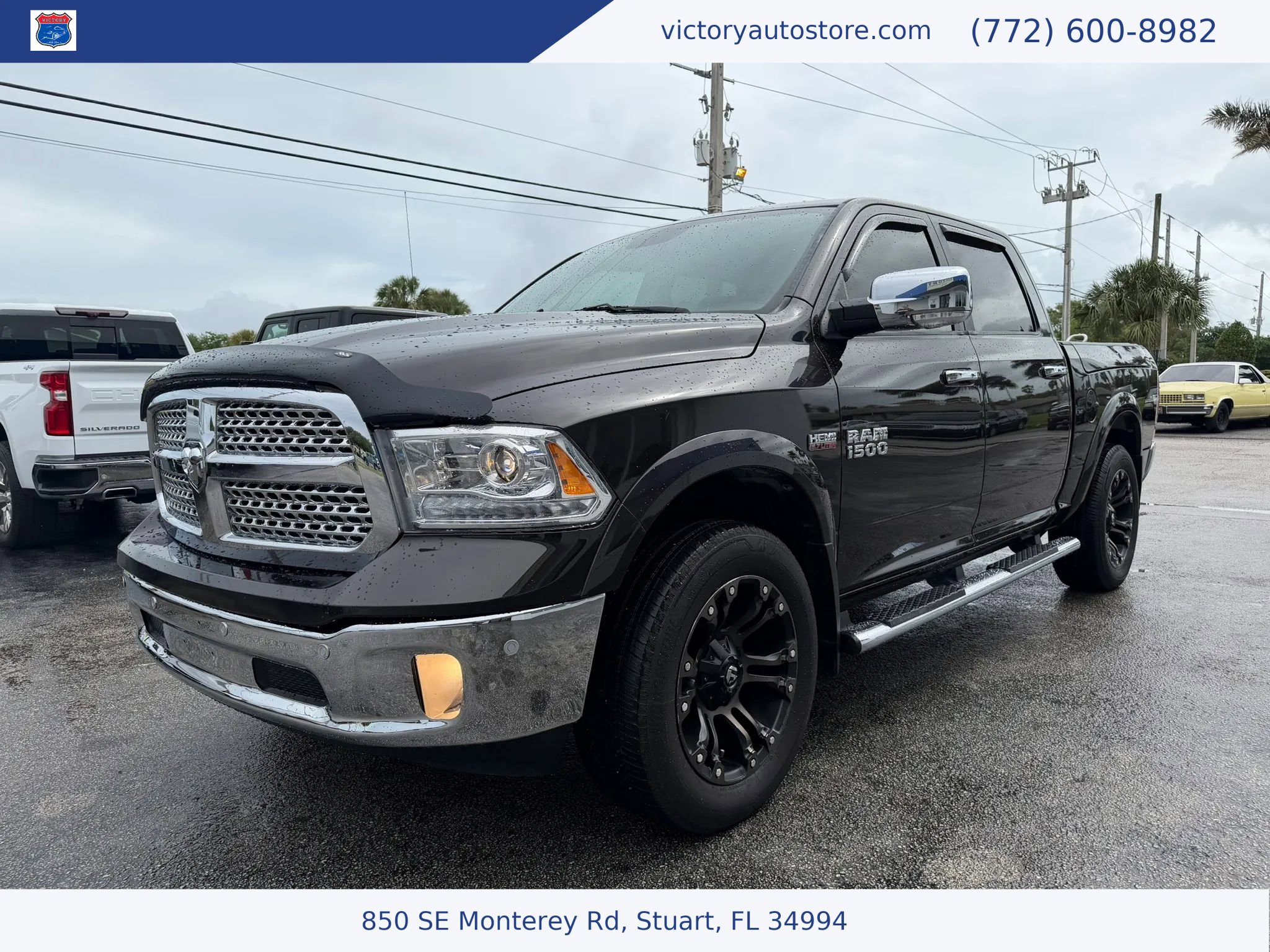 Used 2017 RAM 1500 Laramie w/ Convenience Group AWD/4WD image 8