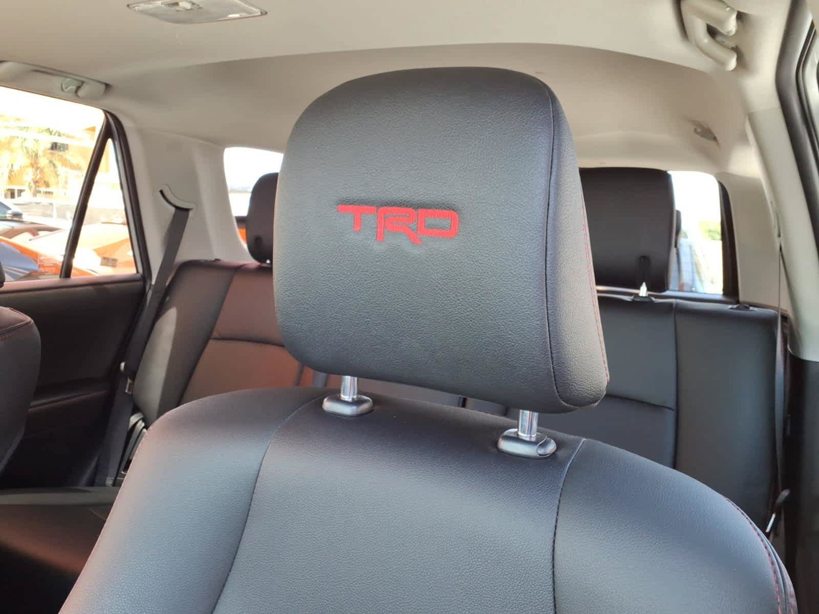 Used 2024 Toyota 4Runner TRD Off-Road Premium w/ Moonroof Package AWD/4WD image 15