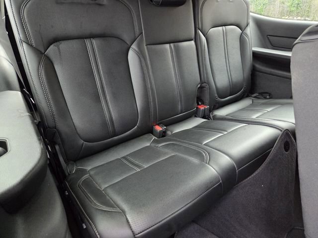 Used 2025 Jeep Wagoneer 4WD image 14