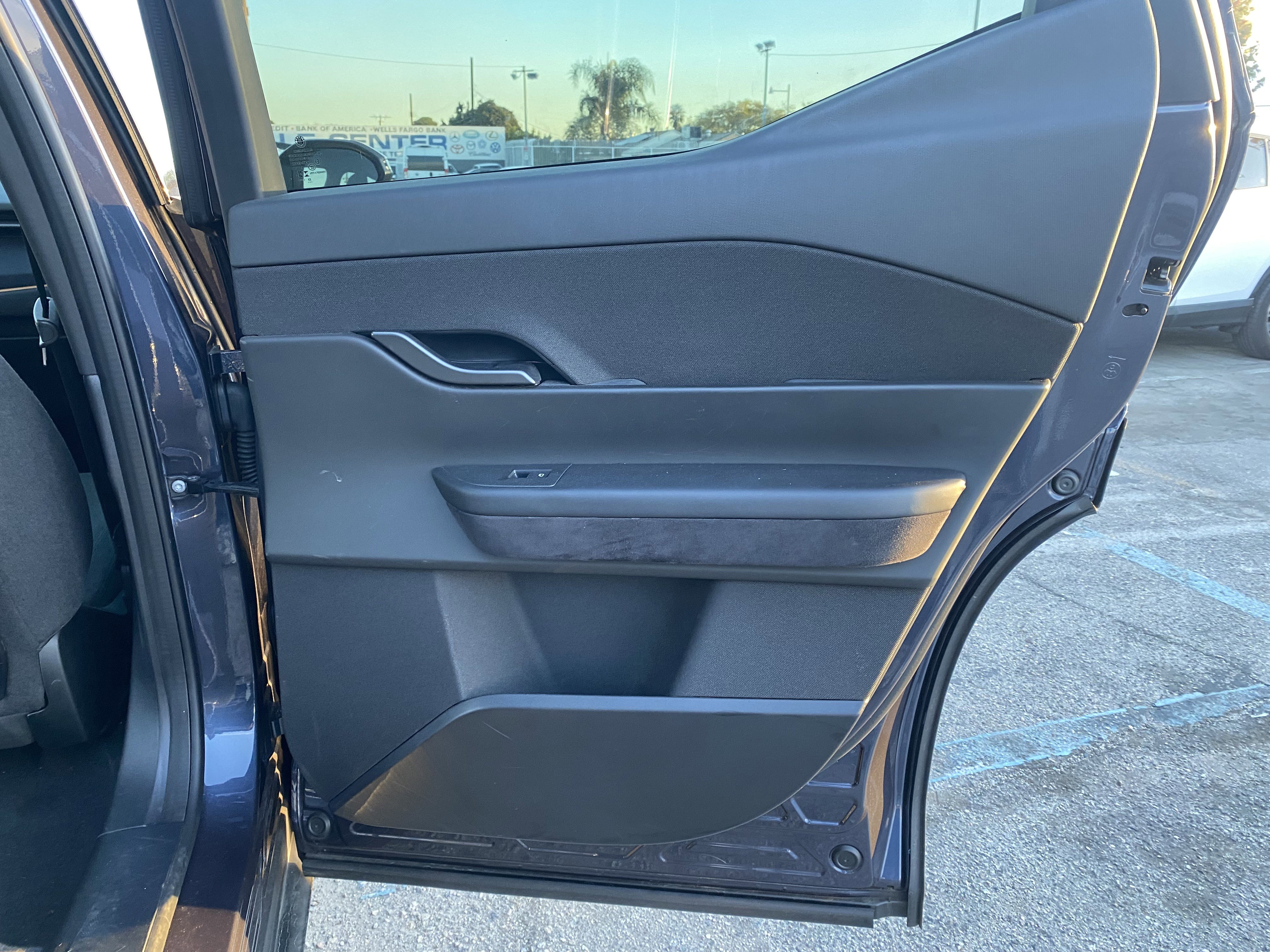 Used 2023 Fisker Ocean Ultra image 23