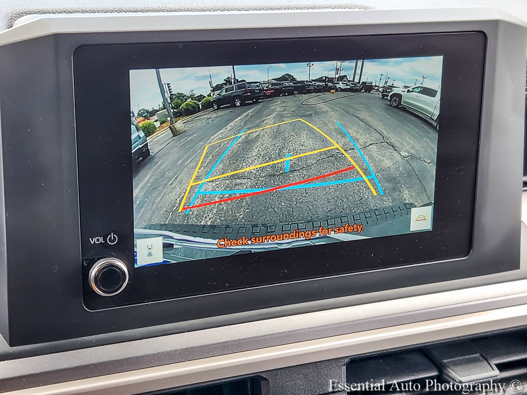 Used 2025 Toyota 4Runner SR5 AWD/4WD image 12