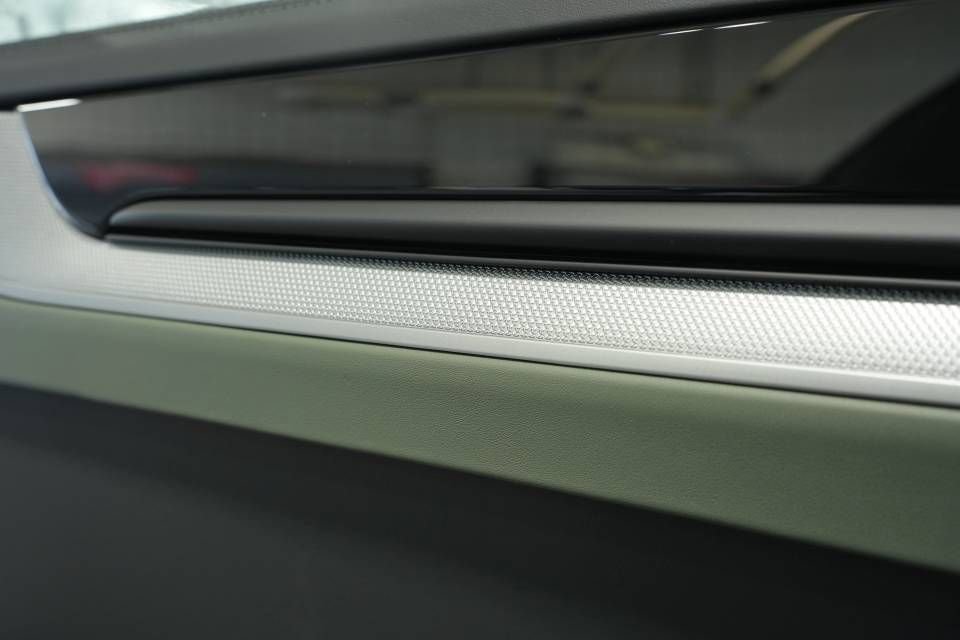 Certified 2025 Porsche Cayenne image 31