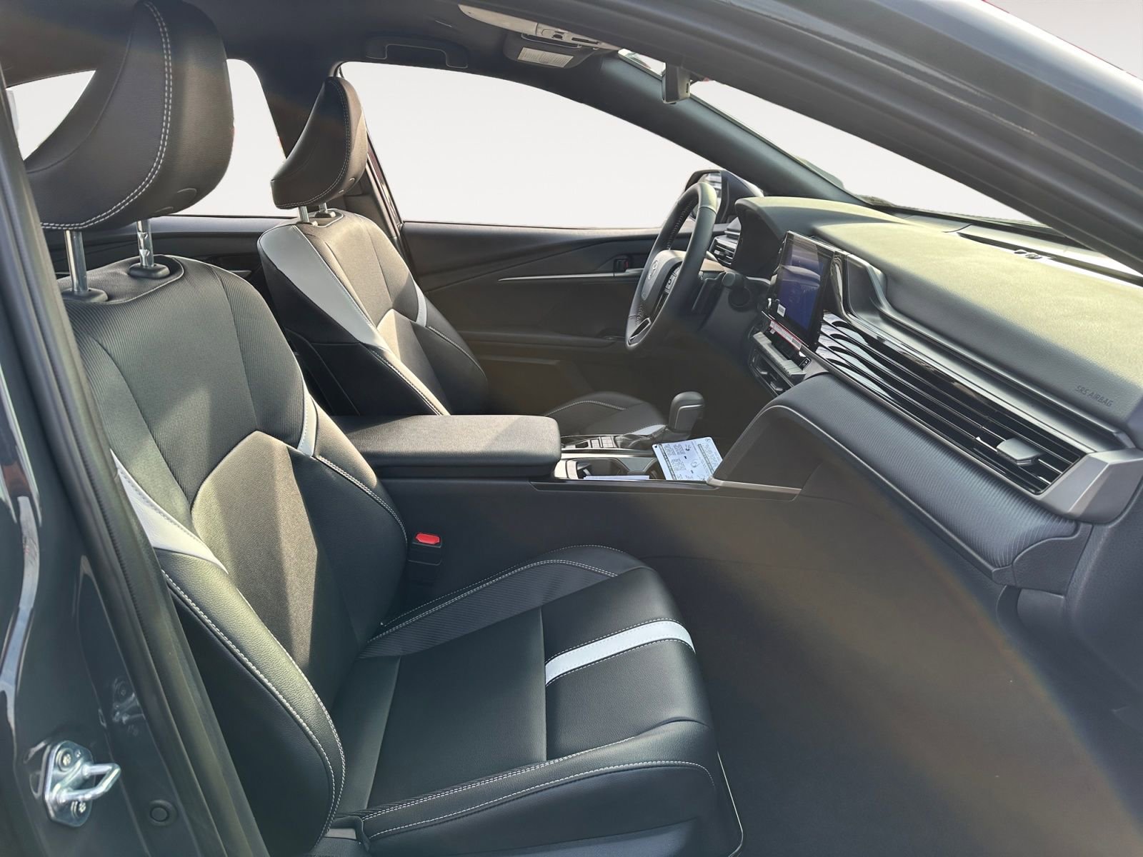 New 2026 Toyota Camry SE image 15