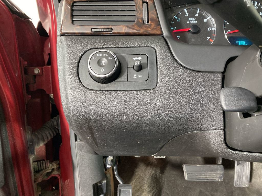 Used 2015 Chevrolet Impala LTZ image 17