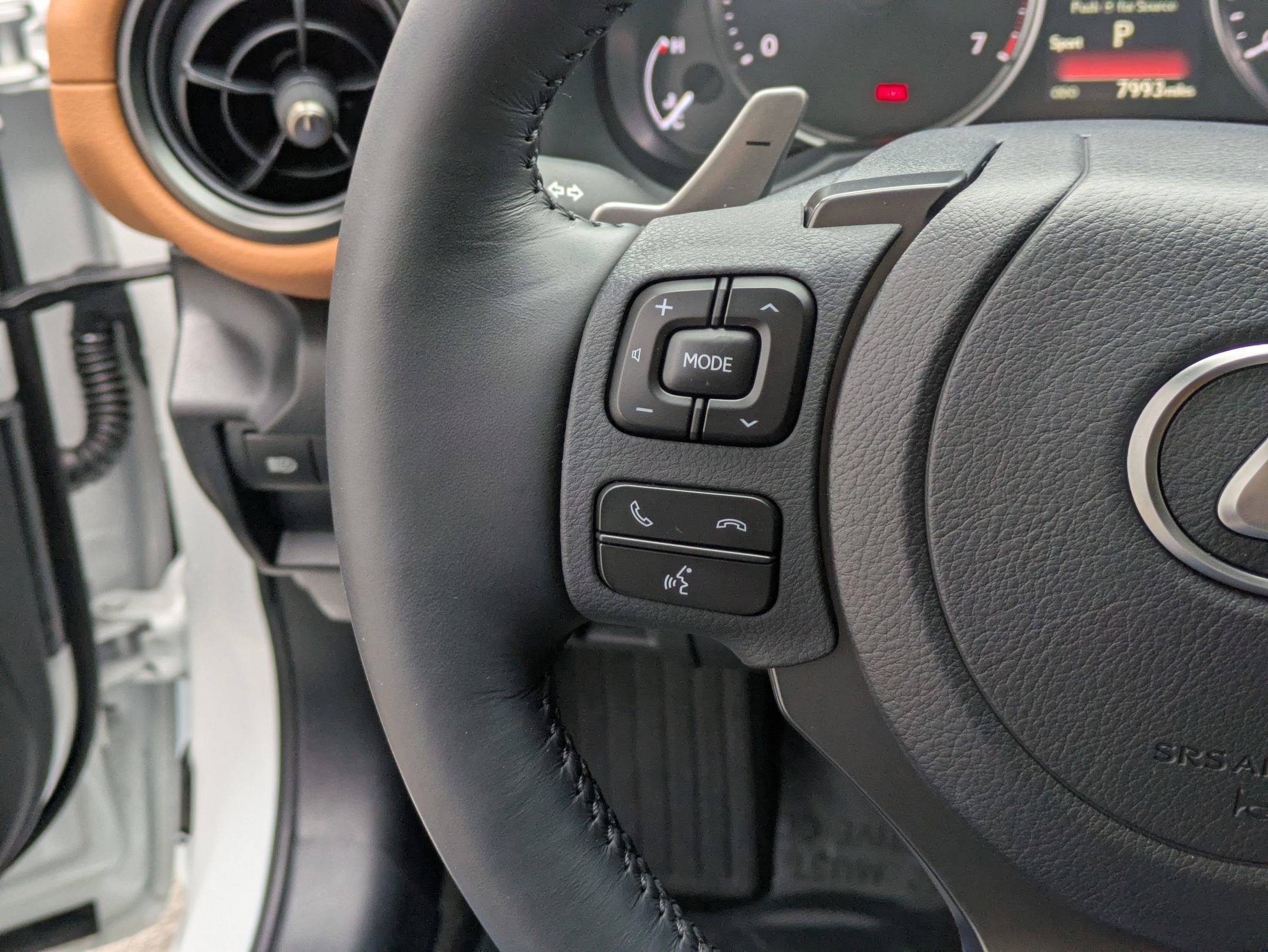 Used 2025 Lexus IS 300 F Sport image 18