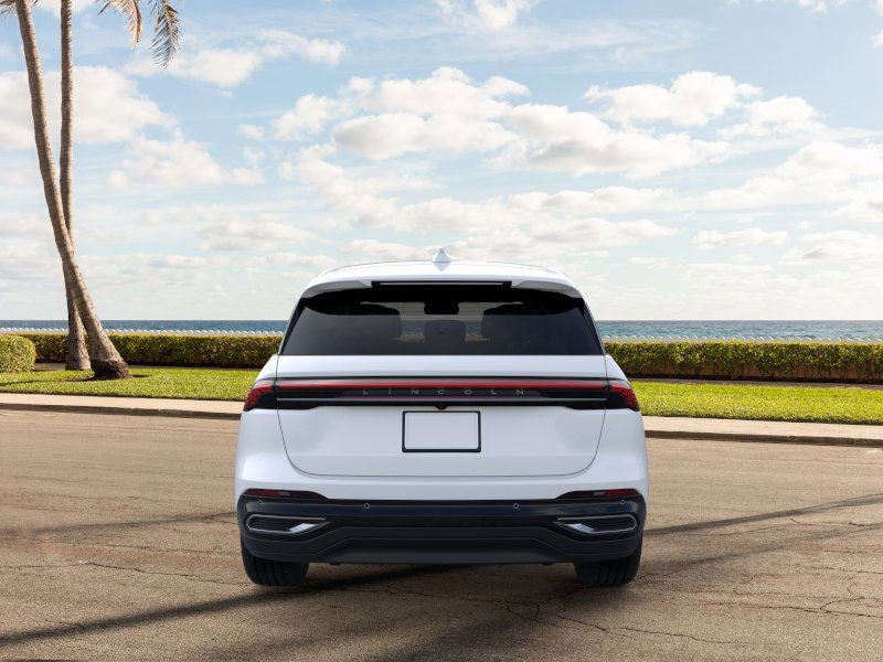 New 2026 Lincoln Nautilus Premier image 5