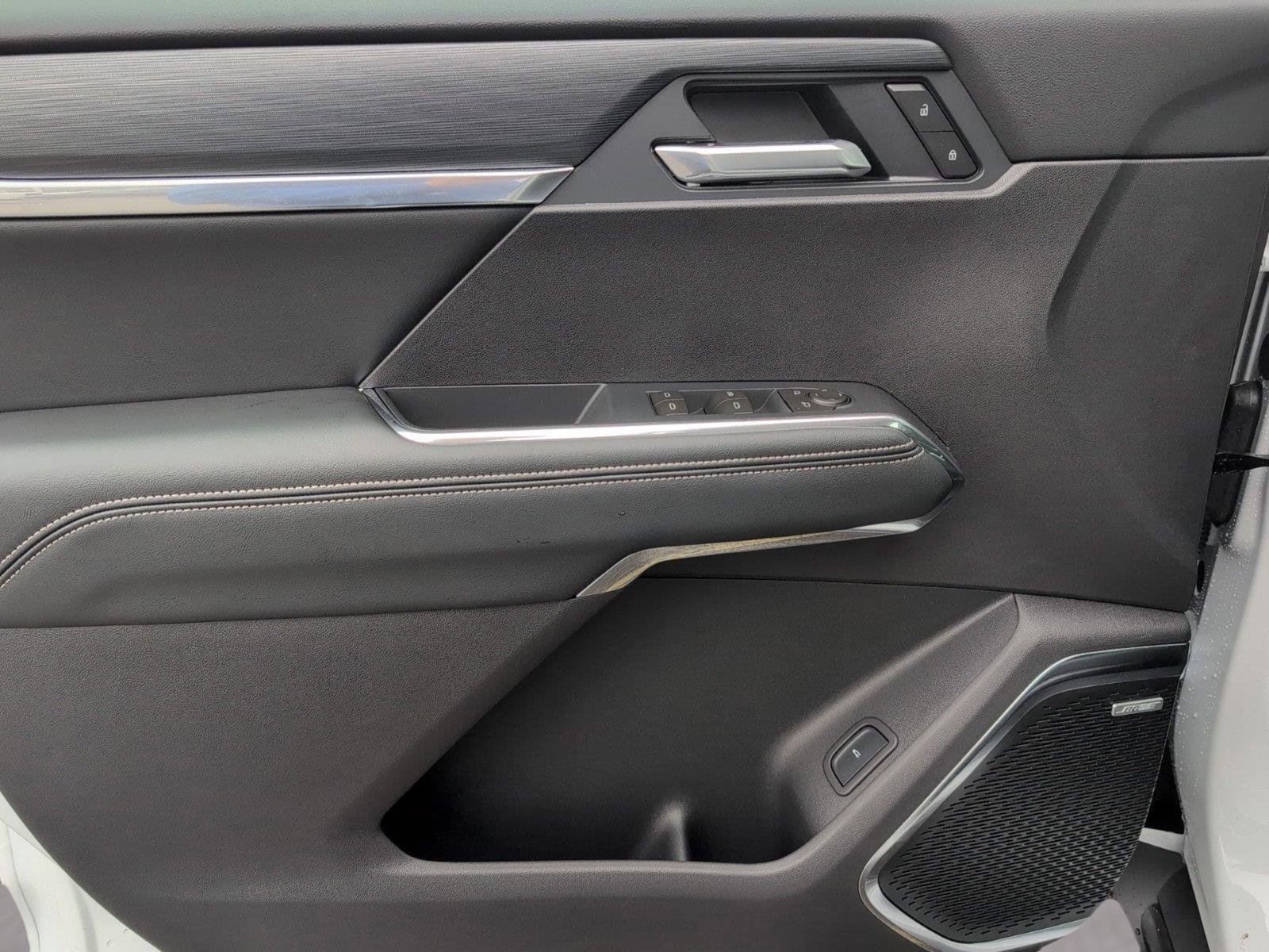 New 2026 GMC Acadia Elevation w/ Black Edition FWD image 28
