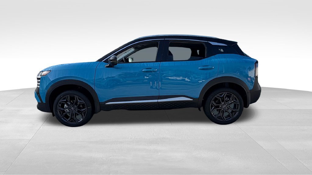 New 2026 Nissan Kicks SR FWD image 4