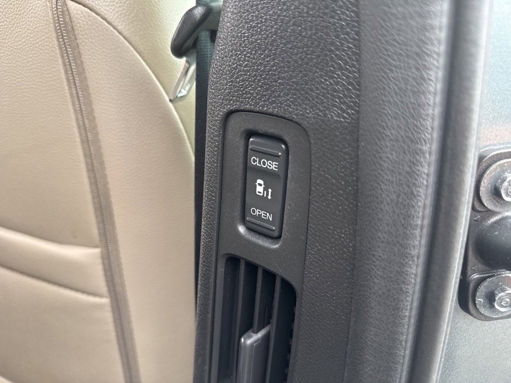 Used 2020 Honda Odyssey Elite image 24