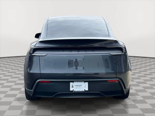 Used 2026 Tesla Model Y 2WD image 6