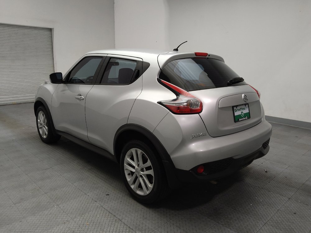 Used 2017 Nissan Juke S FWD image 5