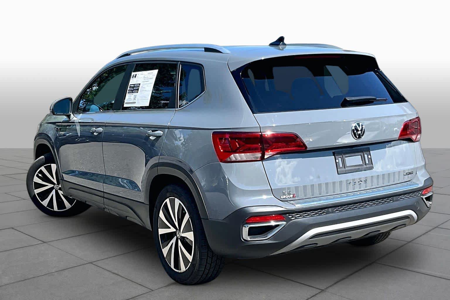 Used 2023 Volkswagen Taos SE AWD/4WD image 12