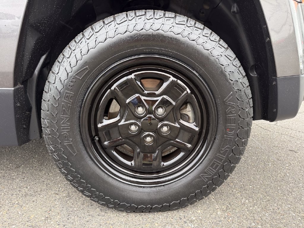 Used 2016 Jeep Patriot Sport FWD image 9