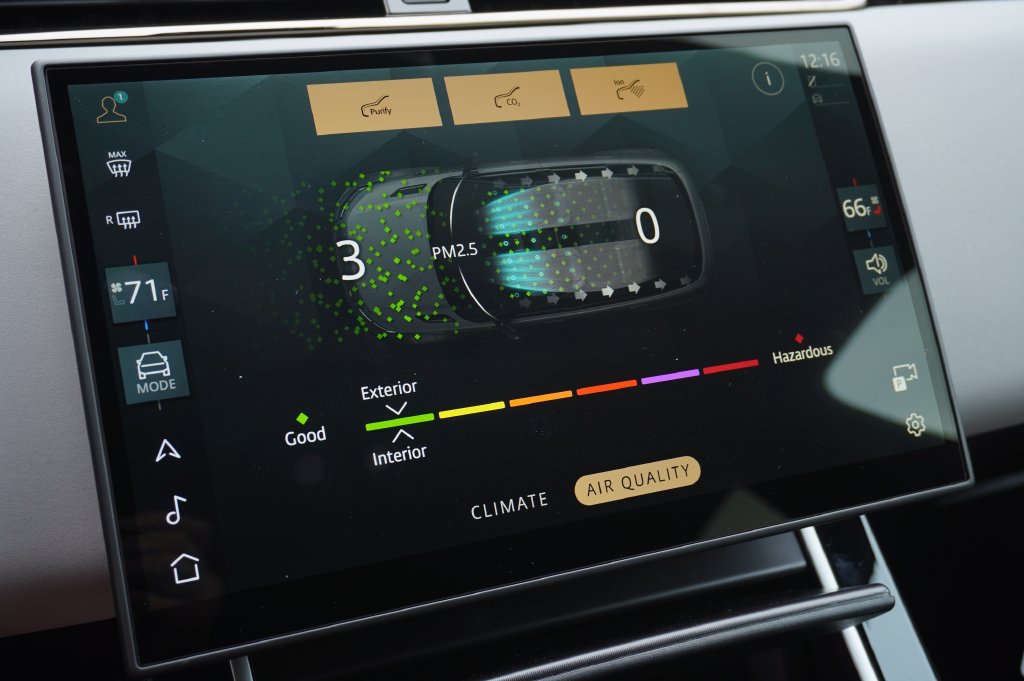 New 2026 Land Rover Range Rover Evoque Hoxton AWD/4WD image 22