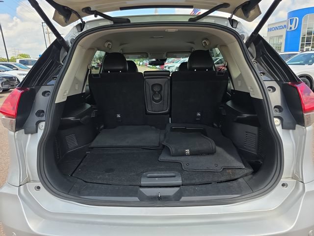 Used 2019 Nissan Rogue SL AWD/4WD image 13