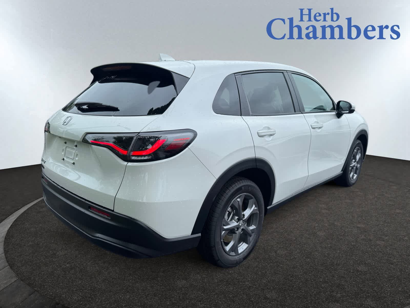 New 2026 Honda HR-V LX image 9