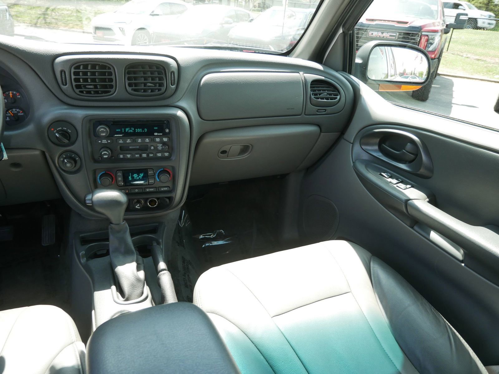 Used 2002 Chevrolet TrailBlazer LTZ AWD/4WD image 14