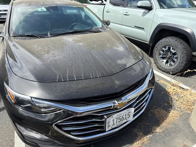 Used 2025 Chevrolet Malibu LT FWD image 1