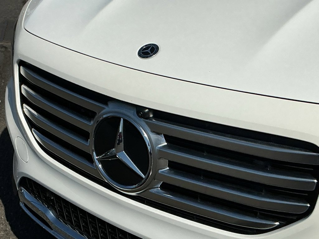 New 2026 Mercedes-Benz GLB 250 4MATIC image 4