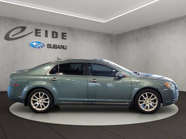 Used 2009 Chevrolet Malibu LTZ FWD image 12