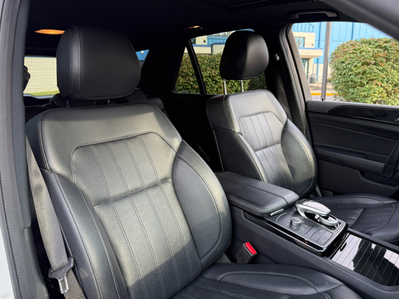 Used 2018 Mercedes-Benz GLE 350 4MATIC image 21