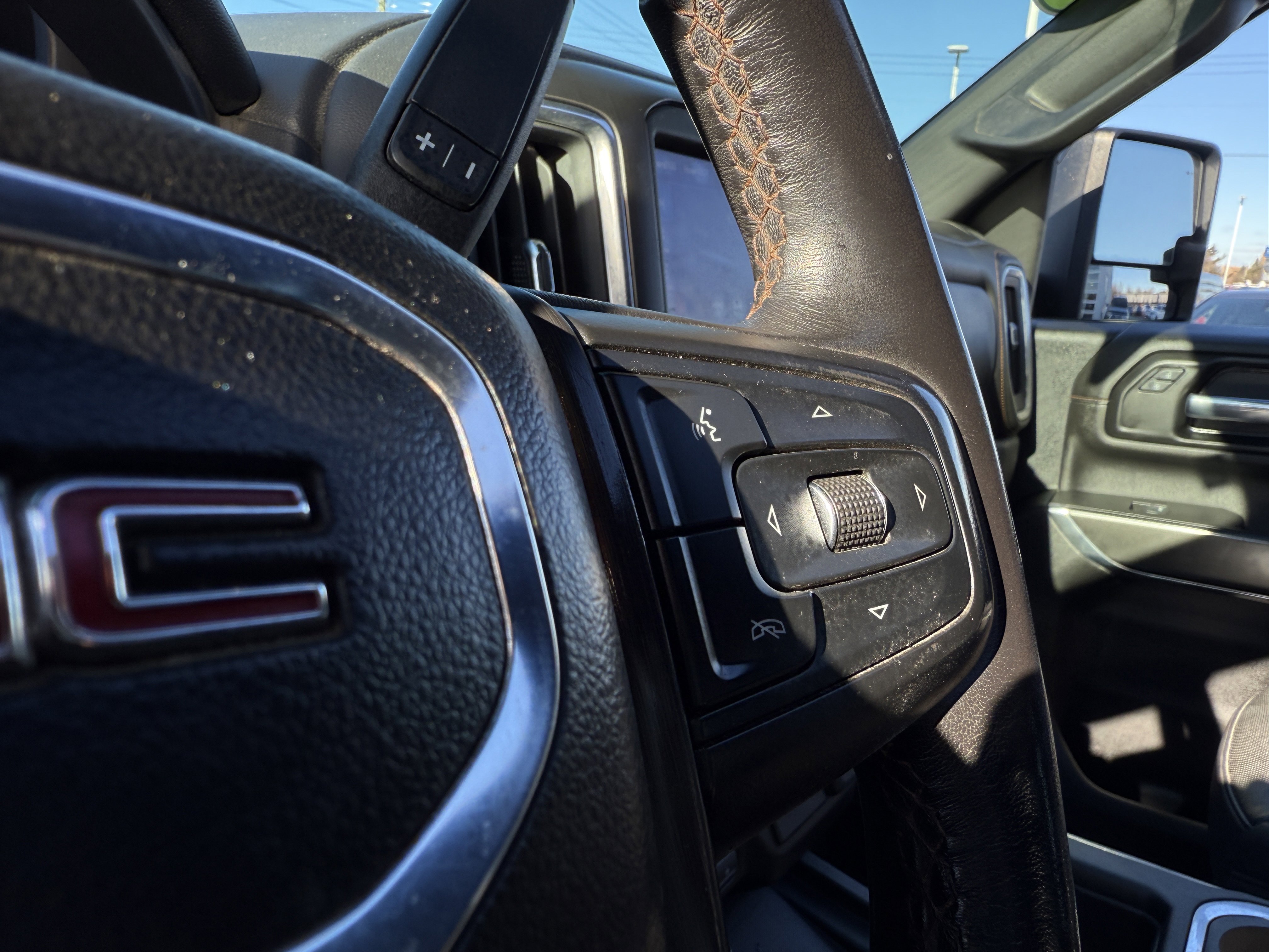 Used 2021 GMC Sierra 2500 AT4 w/ AT4 Preferred Package image 20