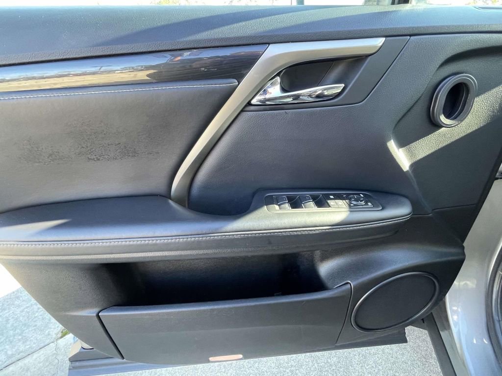 Used 2019 Lexus RX 350 AWD image 16