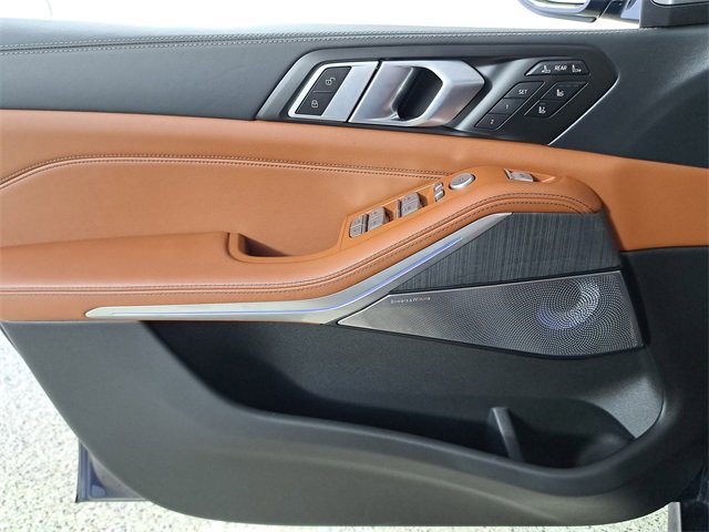 Used 2025 BMW ALPINA XB7 image 25