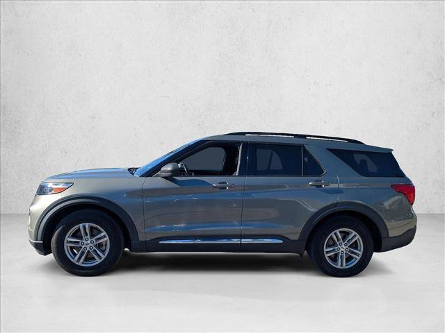 Used 2020 Ford Explorer XLT w/ Equipment Group 202A image 7