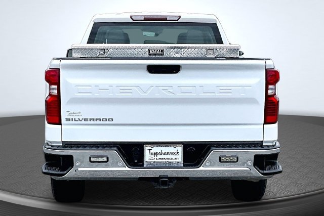 Used 2020 Chevrolet Silverado 1500 W/T w/ WT Safety Package AWD/4WD image 5
