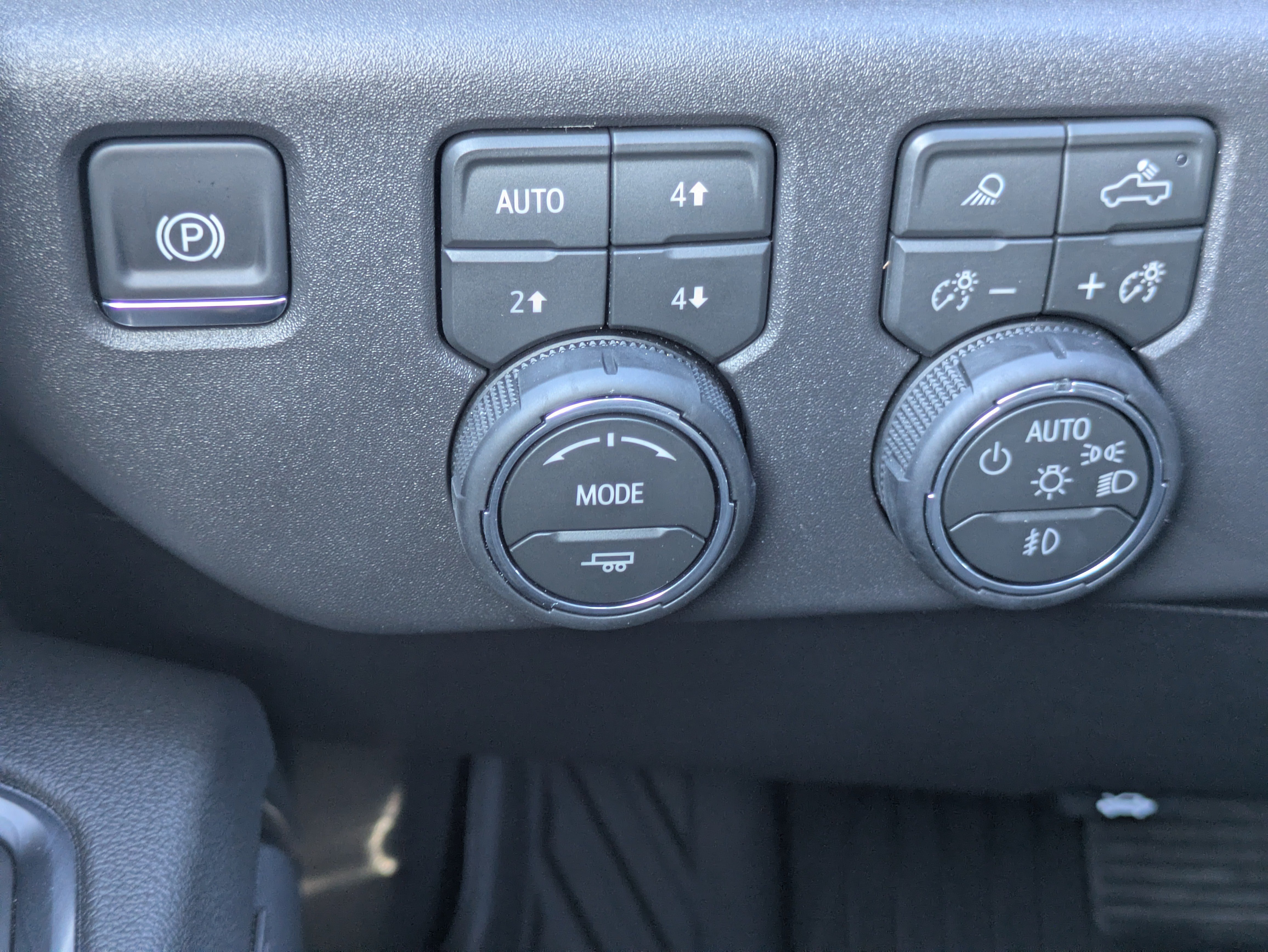 New 2026 Chevrolet Silverado 1500 RST AWD/4WD image 14