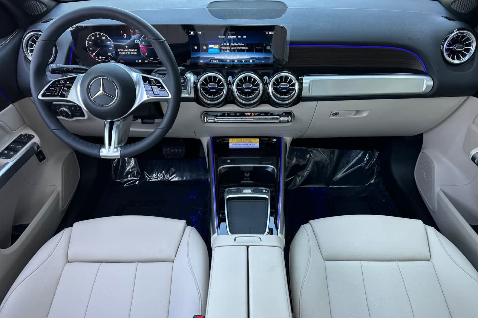 New 2026 Mercedes-Benz GLB 250 image 12