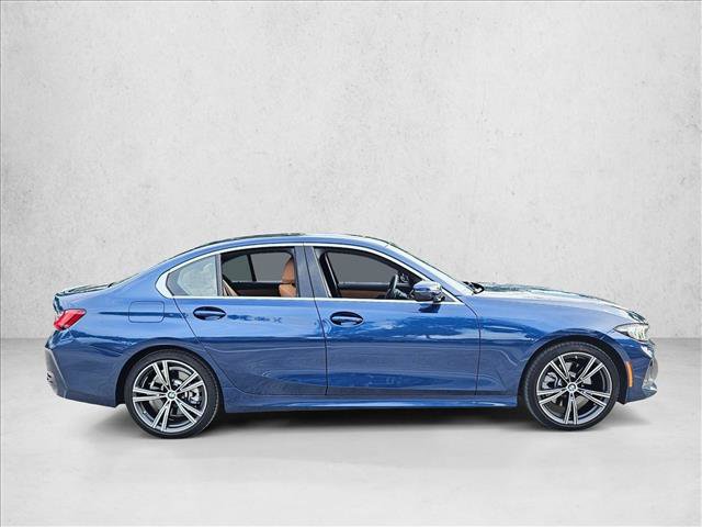 Used 2024 BMW 330i Sedan w/ Premium Package RWD image 4