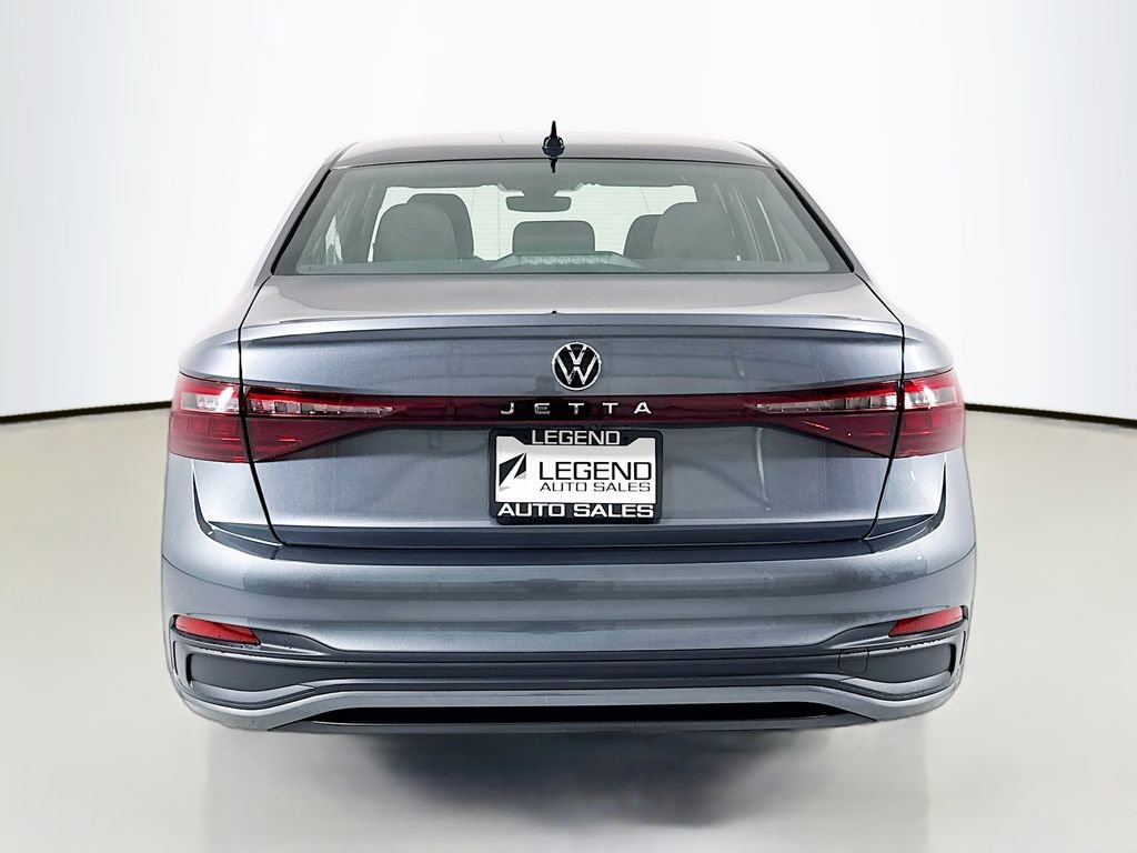 Used 2025 Volkswagen Jetta Sport image 7