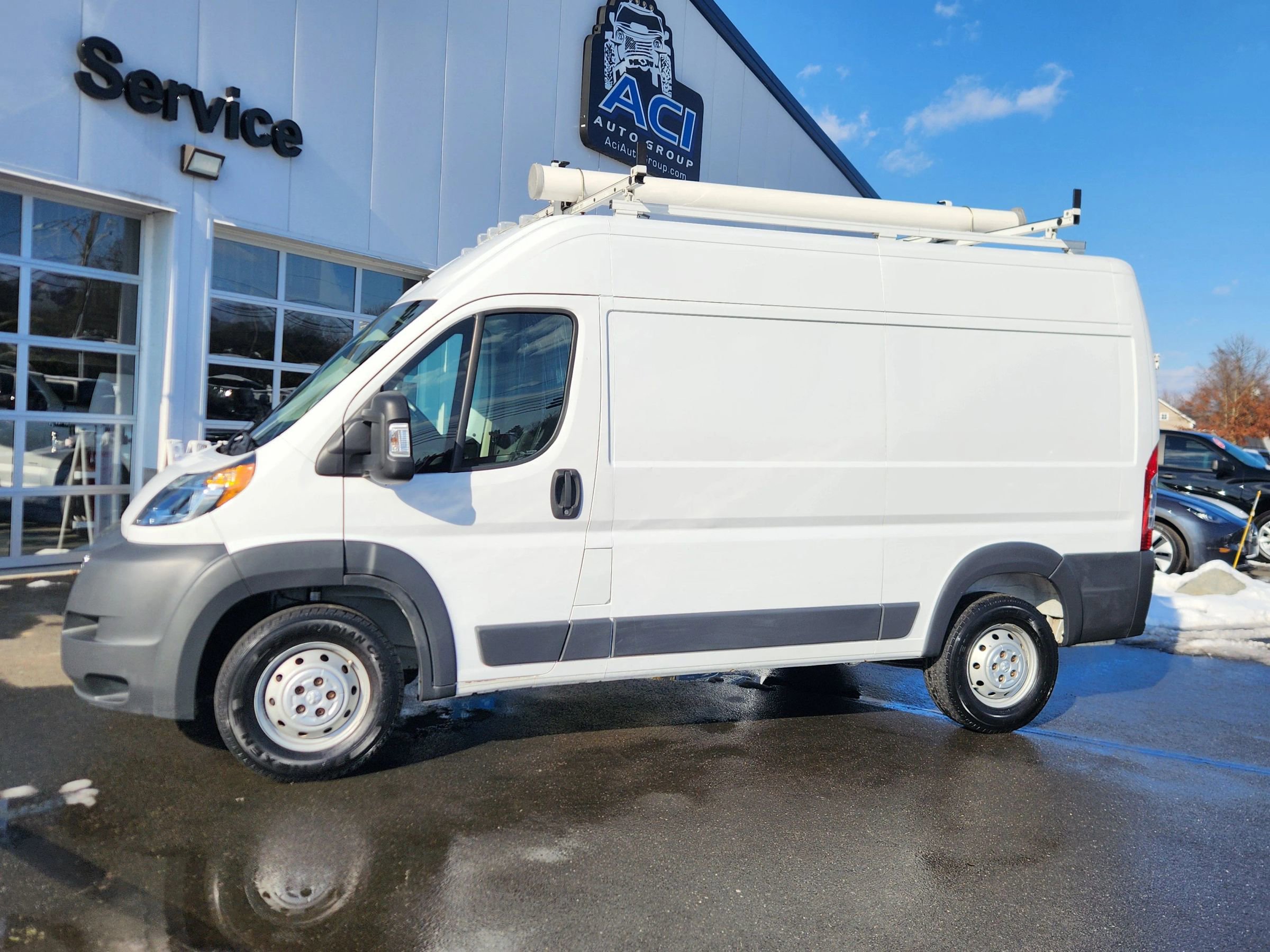 Used 2018 RAM ProMaster 2500 w/ Interior Convenience Group image 7