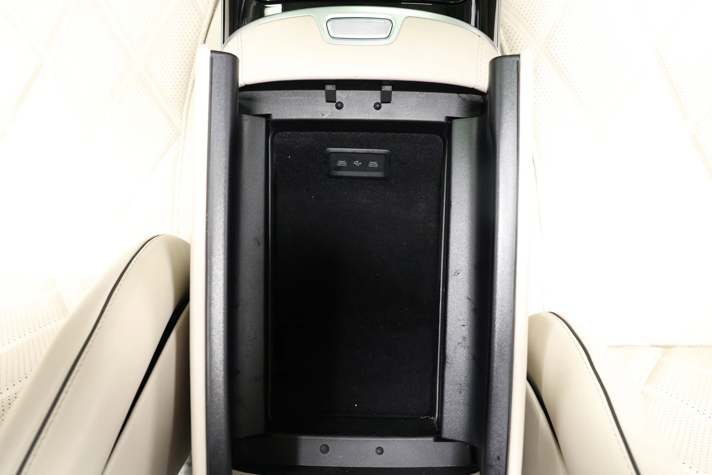 Used 2021 Mercedes-Benz Maybach S 580 4MATIC image 45